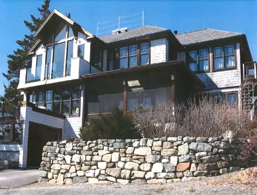 photo 1 of Gulls Ledge - Four Bedroom Home