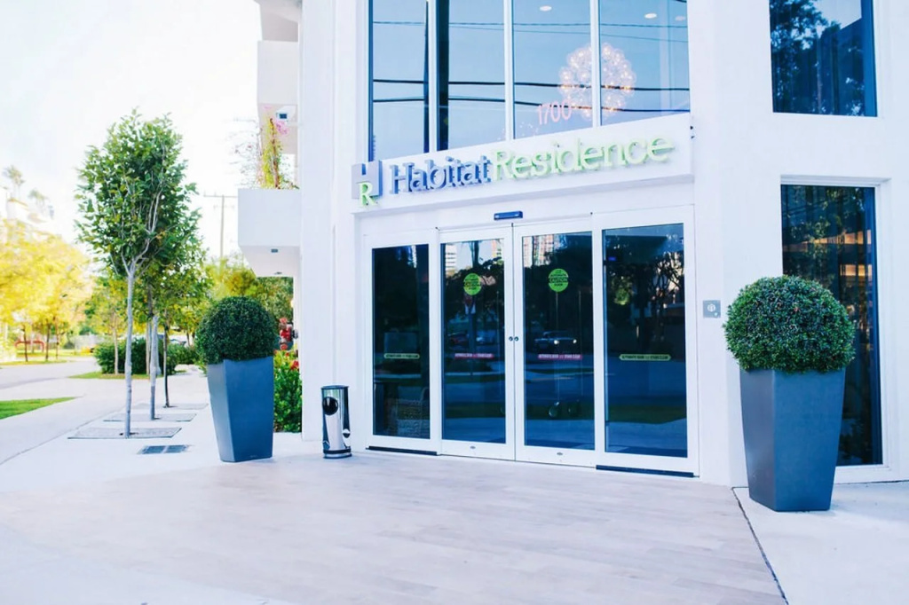 photo 1 of Roami at Habitat Brickell