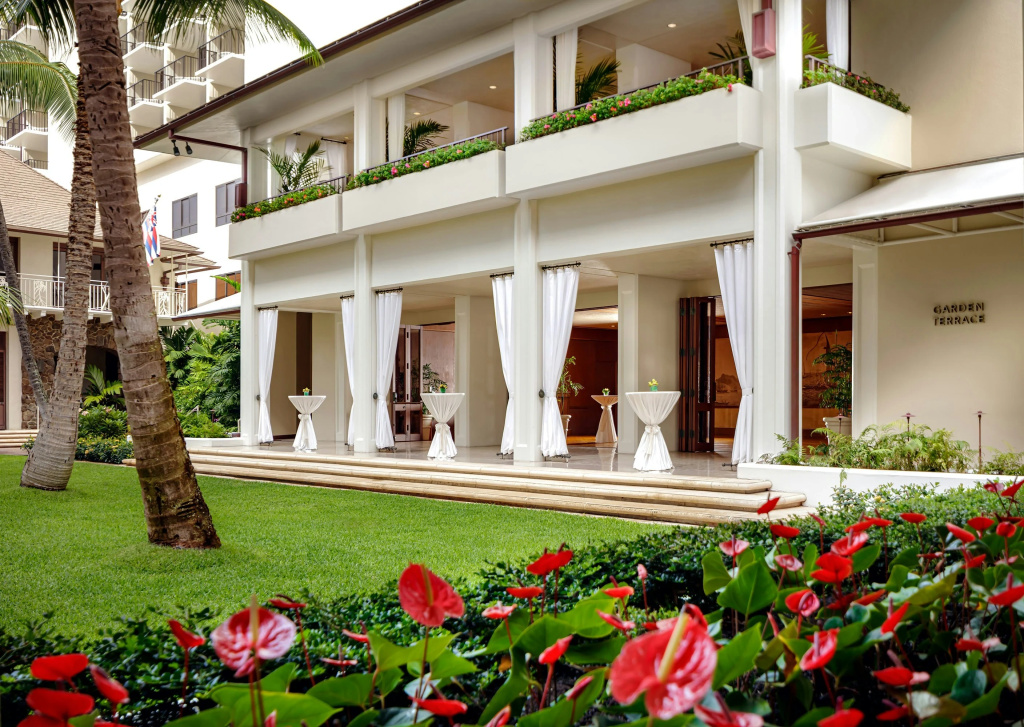 photo 1 of Halekulani Hotel