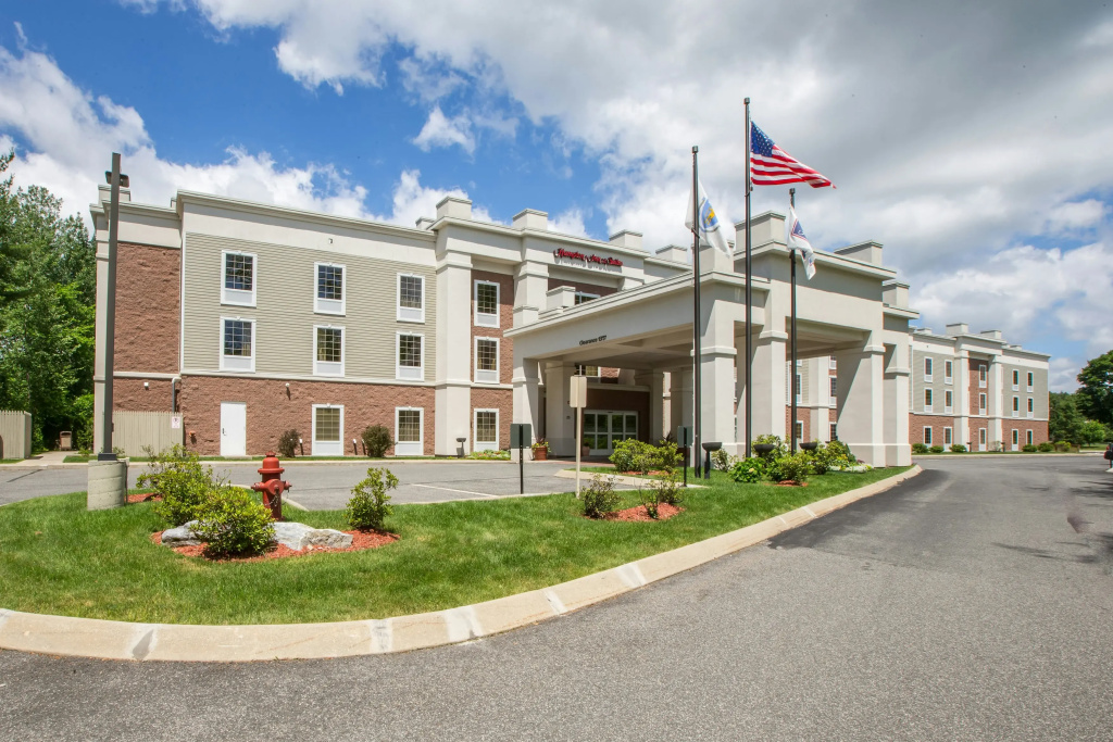 photo 1 of Hampton Inn & Suites Berkshires-Lenox