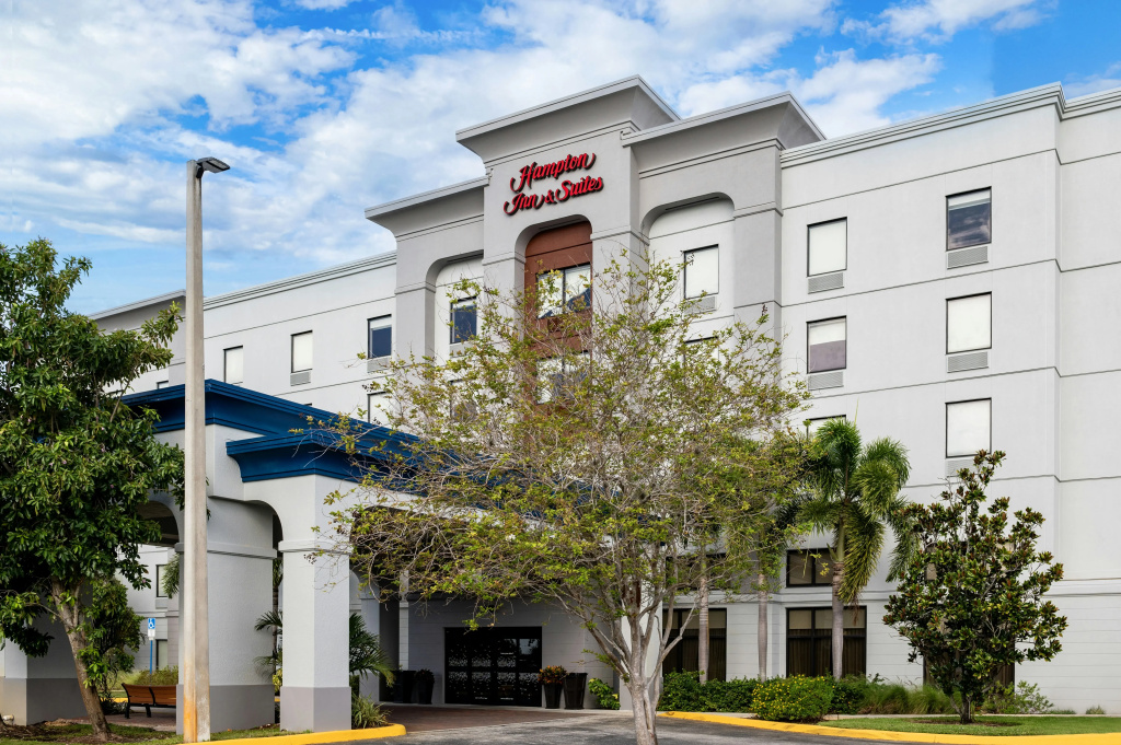 photo 1 of Hampton Inn & Suites Ft. Lauderdale West-Sawgrass/Tamarac