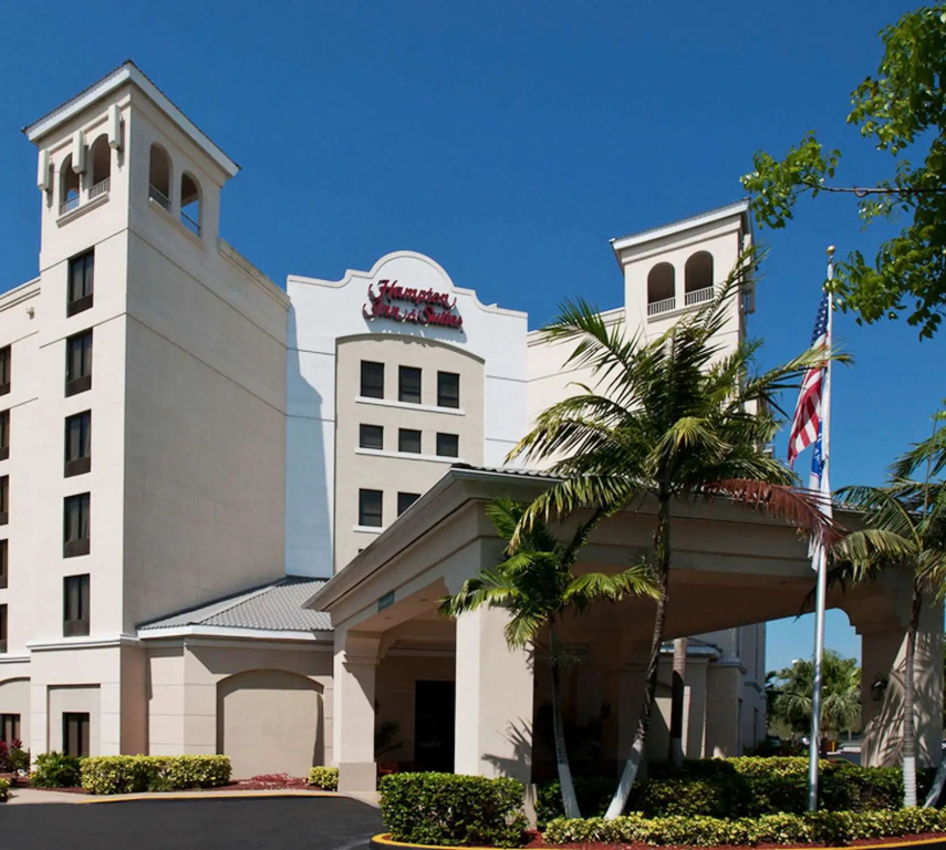 photo 1 of Hampton Inn & Suites by Hilton Miami-Doral/Dolphin Mall