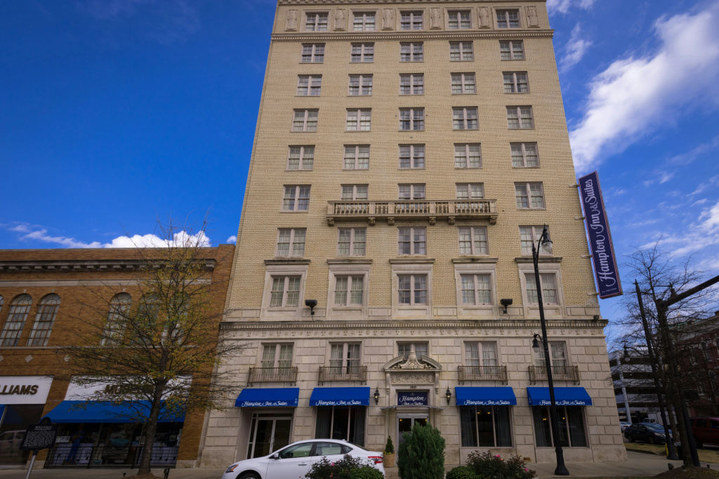 photo 1 of Hampton Inn & Suites Montgomery-Downtown