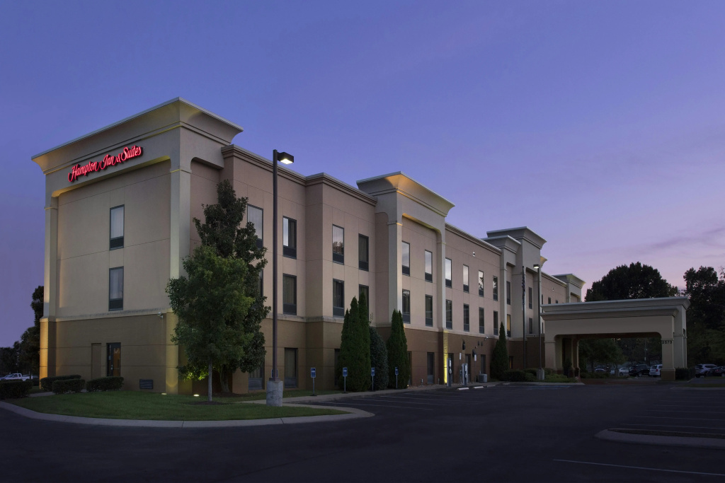 photo 1 of Hampton Inn & Suites Nashville-Smyrna