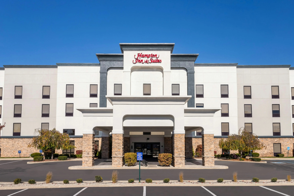 photo 1 of Hampton Inn & Suites Richmond, IN