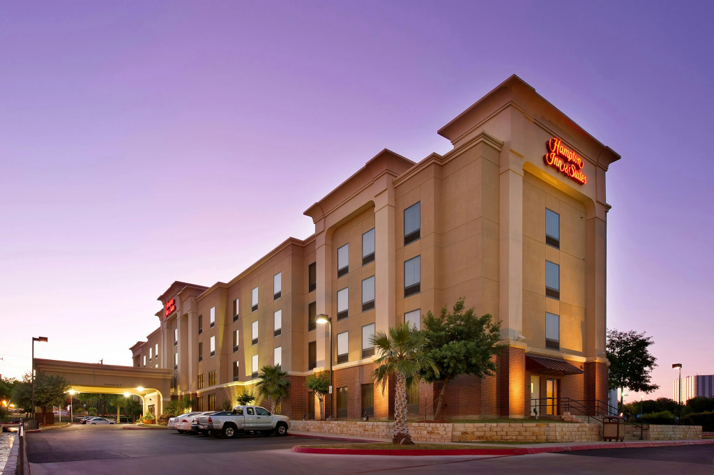 photo 1 of Hampton Inn & Suites San Antonio-Airport
