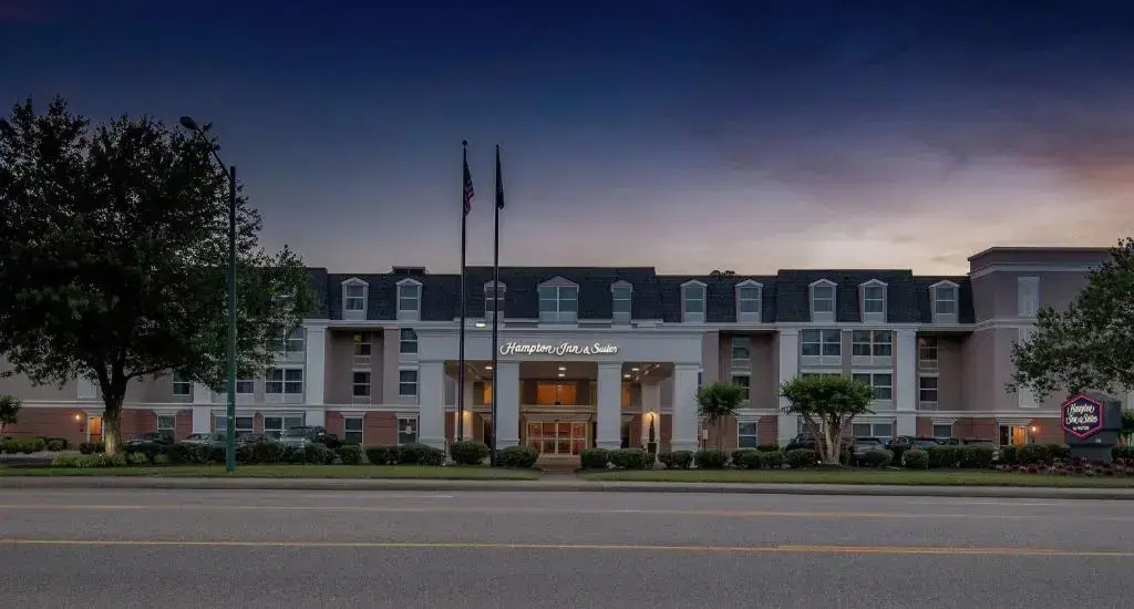 photo 1 of Hampton Inn