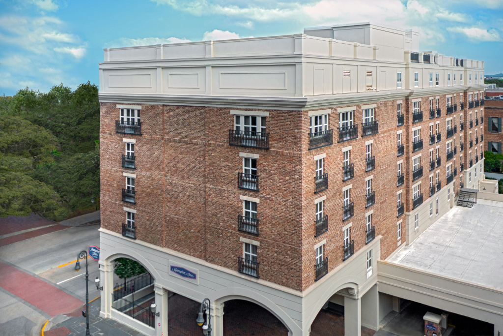 photo 1 of Hampton Inn Savannah-Historic District