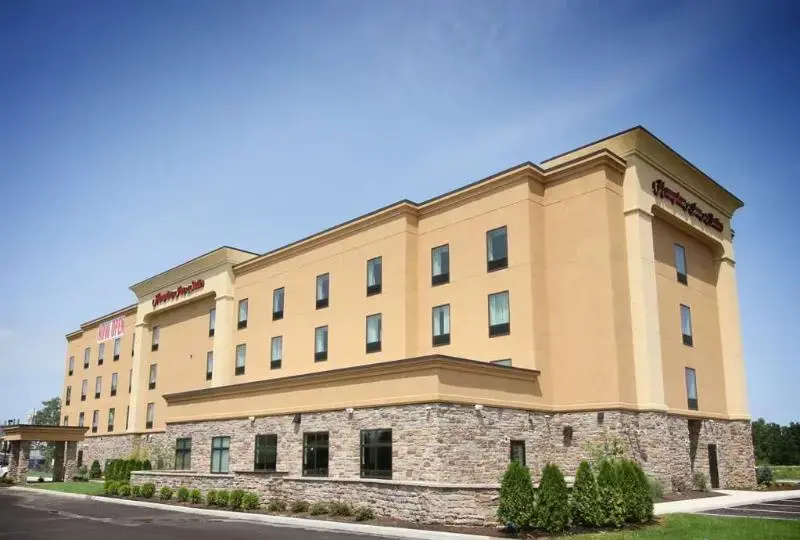 photo 1 of Hampton Inn & Suites Sandusky/Milan