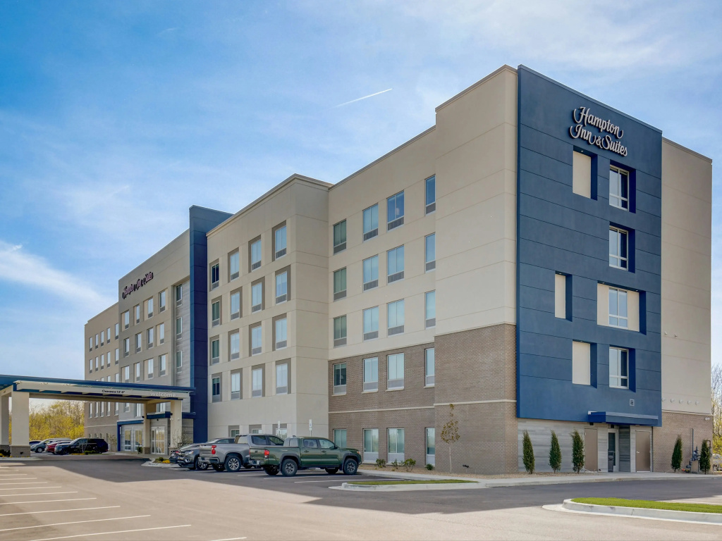 photo 1 of Hampton Inn and Suites Williamstown Ark Encounter