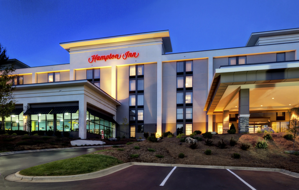 photo 1 of Hampton Inn Asheville-Tunnel Rd.