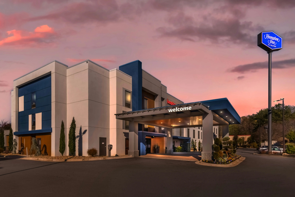 photo 1 of Hampton Inn Atlanta - Stockbridge