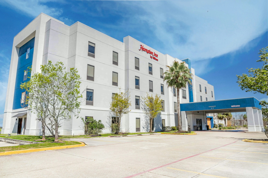 photo 1 of Hampton Inn Baton Rouge - Denham Springs
