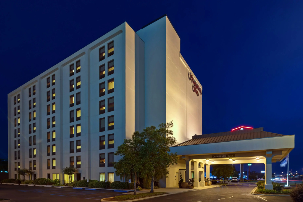 photo 1 of Hampton Inn Baton Rouge - I-10 & College Dr.