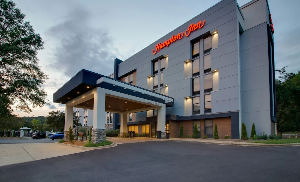 photo 1 of Hampton Inn Birmingham-Colonnade 280