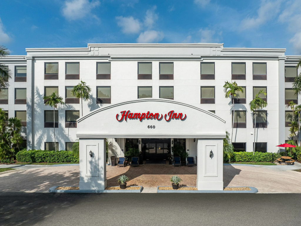 photo 1 of Hampton Inn Boca Raton-Deerfield Beach