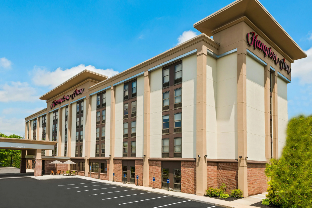 photo 1 of Hampton Inn Boston/Marlborough