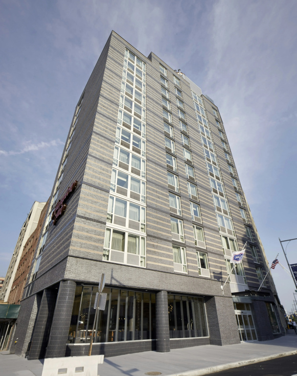 photo 1 of Hampton Inn Brooklyn/Downtown