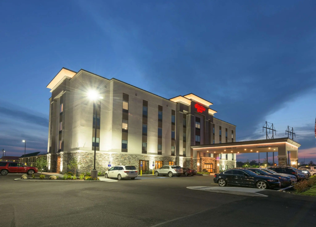 photo 1 of Hampton Inn Buffalo-Hamburg