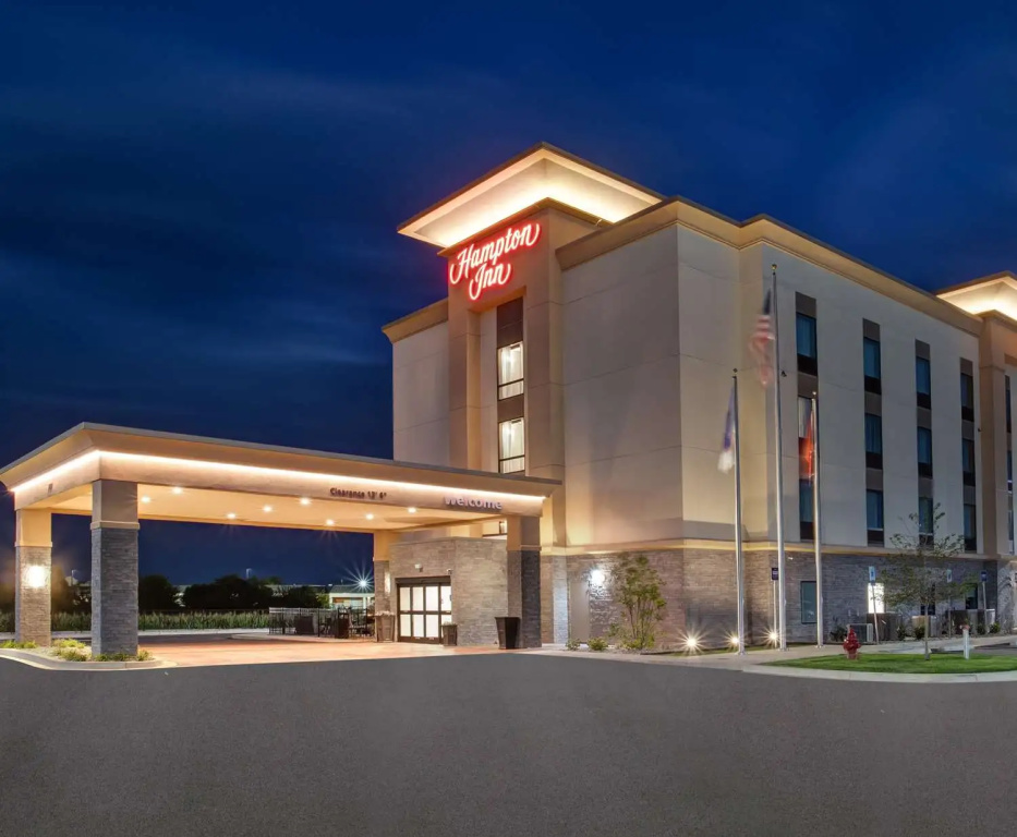 photo 1 of Hampton Inn by Hilton Union City