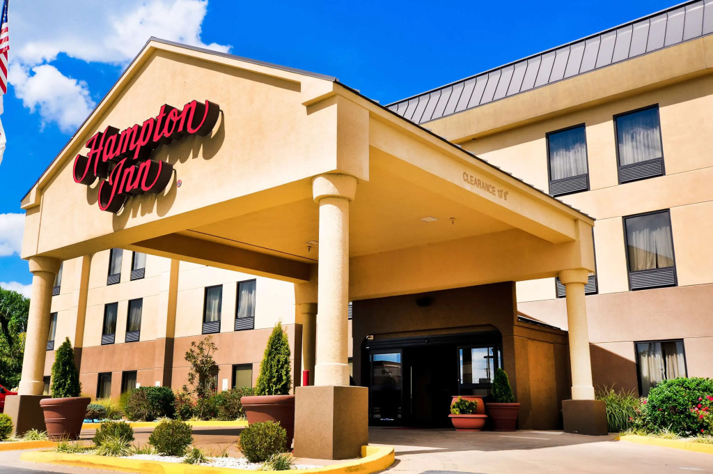 photo 1 of Hampton Inn Carrollton