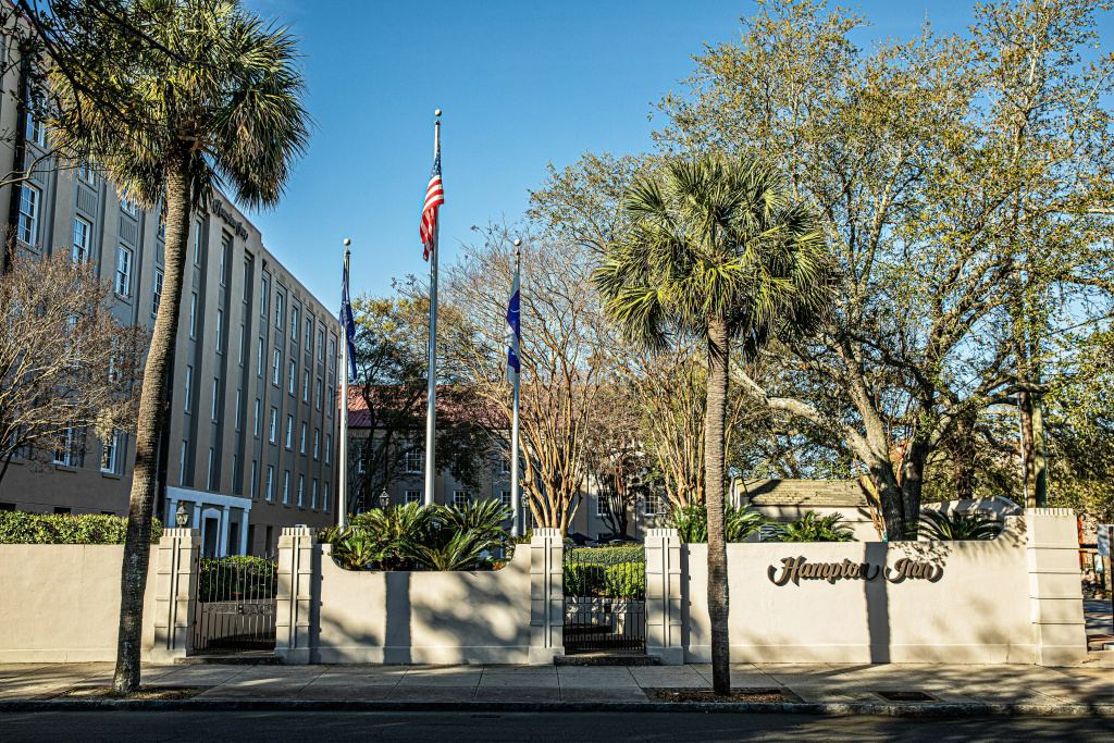 photo 1 of Hampton Inn Charleston-Historic District