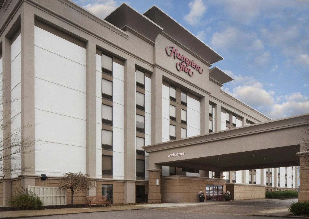 photo 1 of Hampton Inn Charleston-Southridge