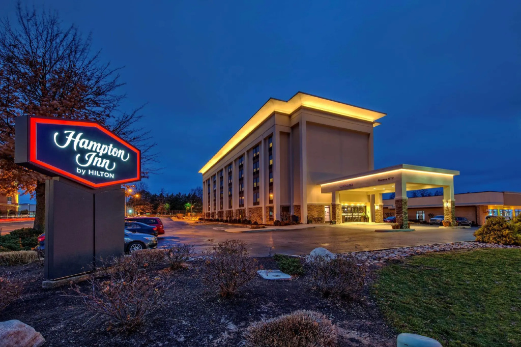 photo 1 of Hampton Inn Charlottesville