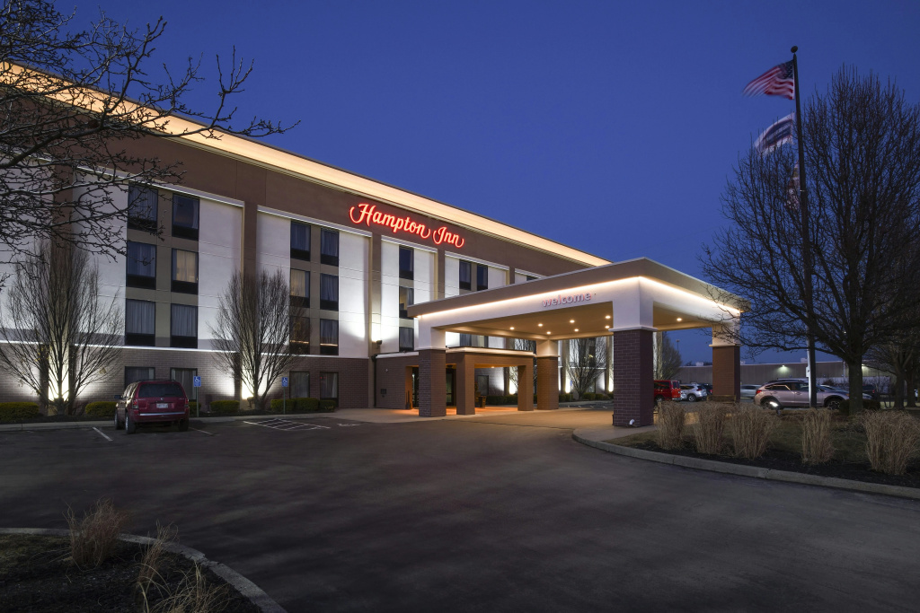 photo 1 of Hampton Inn Cincinnati-Eastgate
