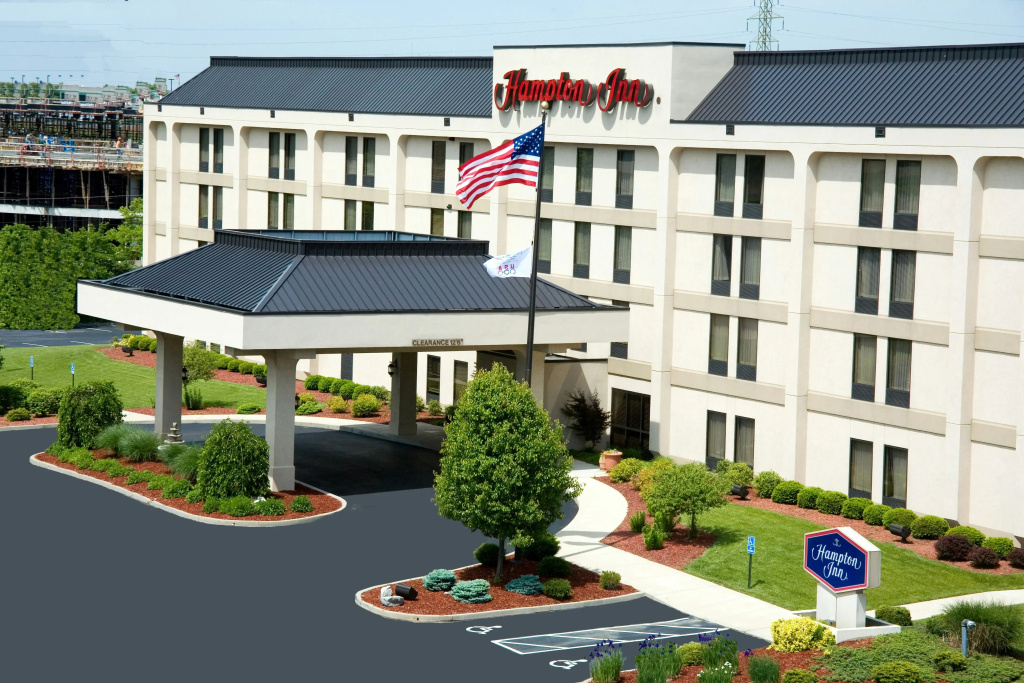 photo 1 of Hampton Inn Cincinnati-Northwest/Fairfield