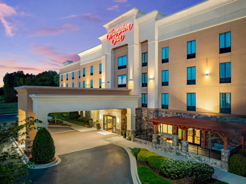 photo 1 of Hampton Inn Cleveland, TN