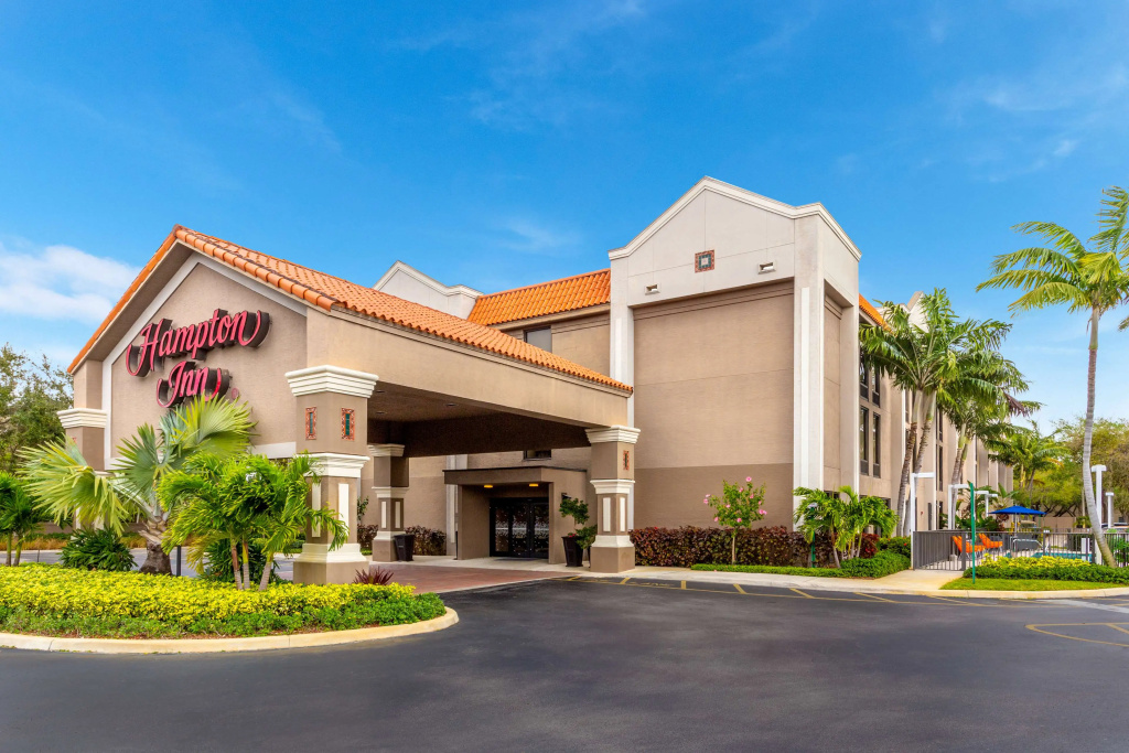 photo 1 of Hampton Inn Ft. Lauderdale-Commercial Blvd.