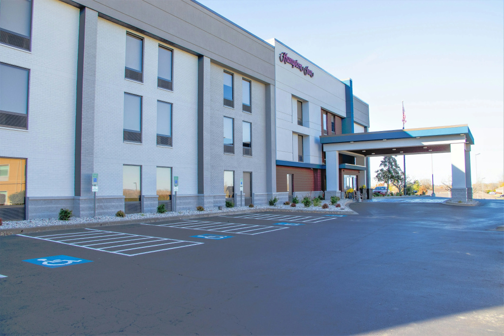 photo 1 of Hampton Inn Danville