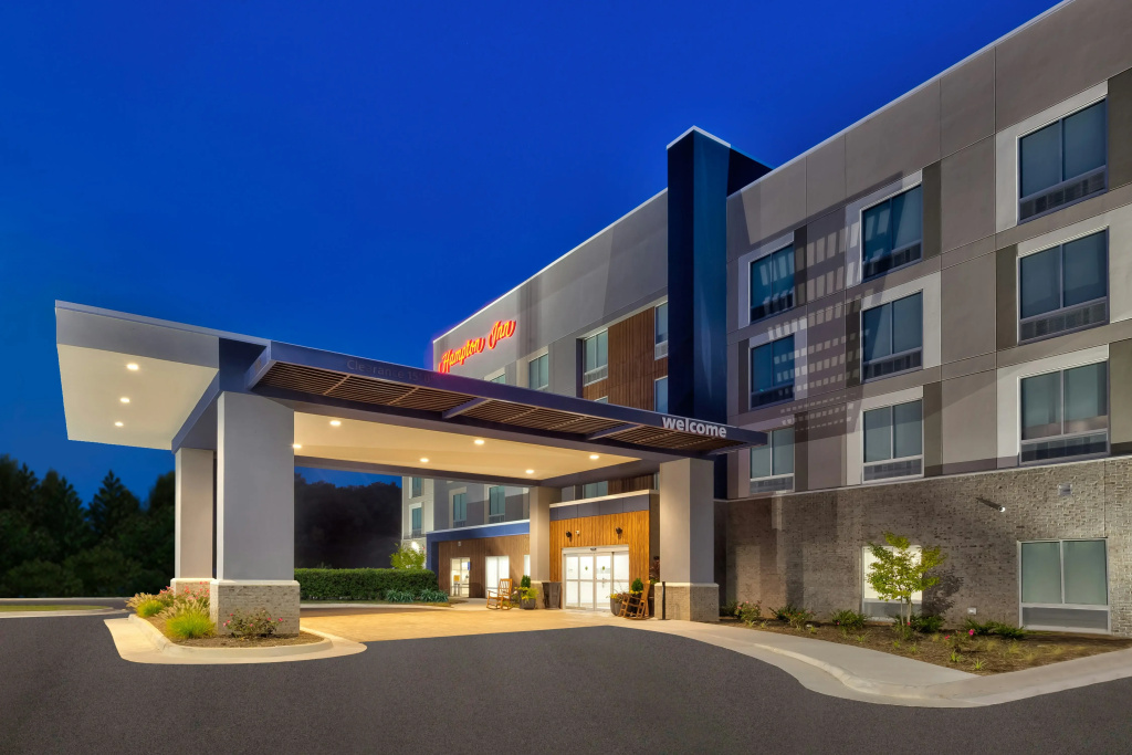 photo 1 of Hampton Inn Danville, VA
