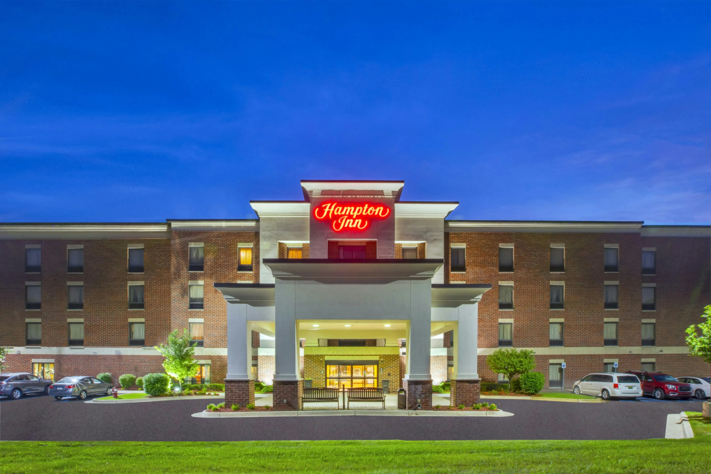 photo 1 of Hampton Inn Detroit/Utica-Shelby Township