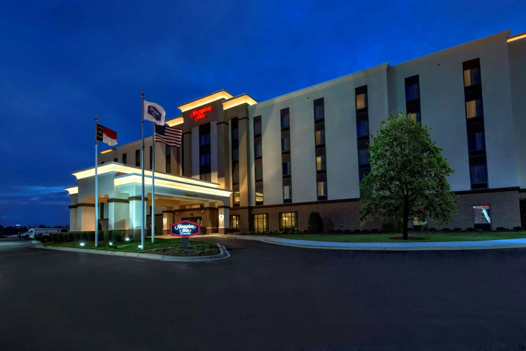 photo 1 of Hampton Inn by Hilton Dunn
