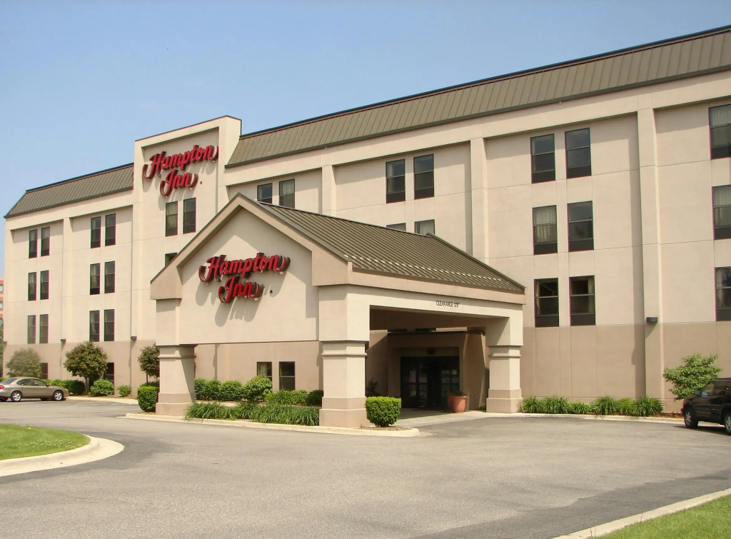 photo 1 of Hampton Inn East Lansing