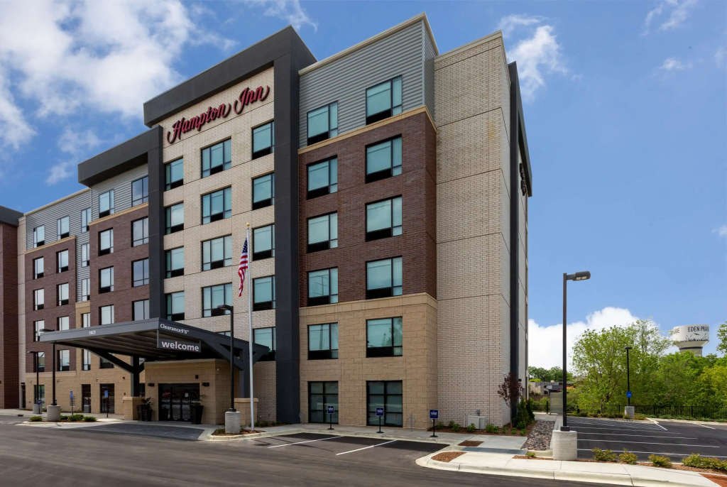 photo 1 of Hampton Inn Eden Prairie Minneapolis