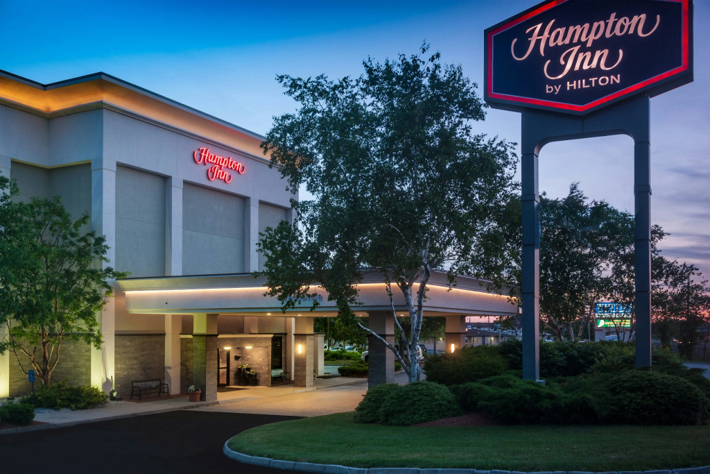 photo 1 of Hampton Inn Fall River/Westport