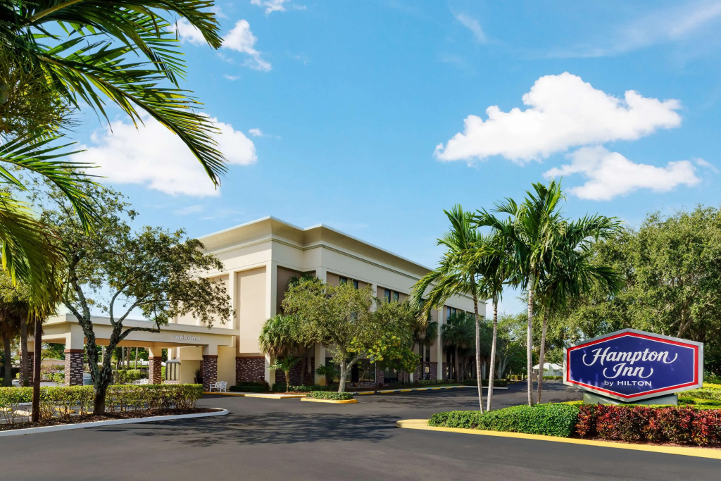 photo 1 of Hampton Inn Ft. Lauderdale-Cypress Creek