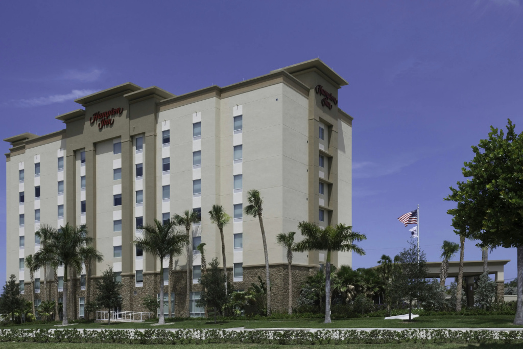 photo 1 of Hampton Inn Fort Lauderdale Pompano Beach