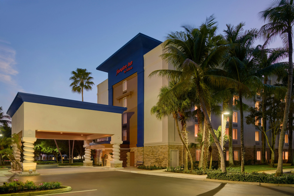 photo 1 of Hampton Inn Ft Lauderdale-Plantation