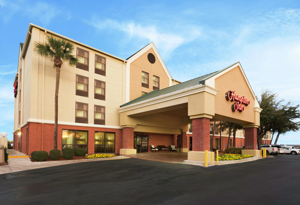 photo 1 of Hampton Inn Georgetown-Marina