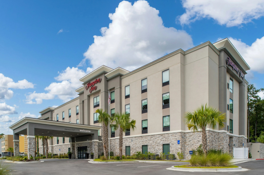 photo 1 of Hampton Inn Hardeeville