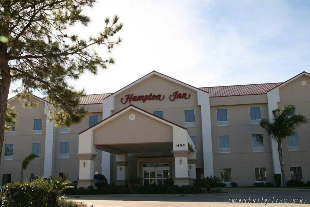 photo 1 of Hampton Inn Houston Deer Park Ship Area