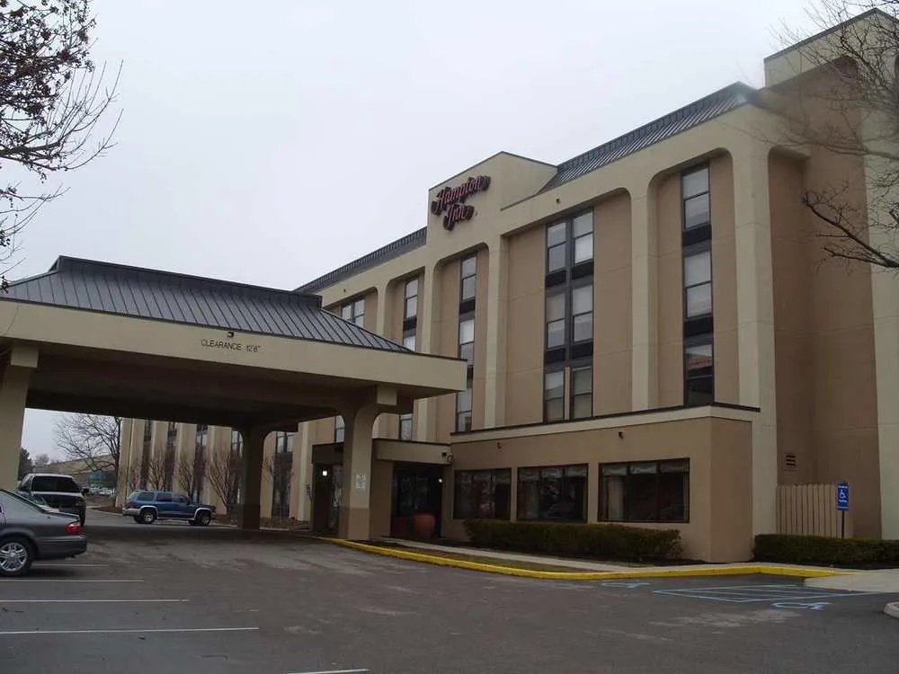 photo 1 of Hampton Inn Indianapolis-East