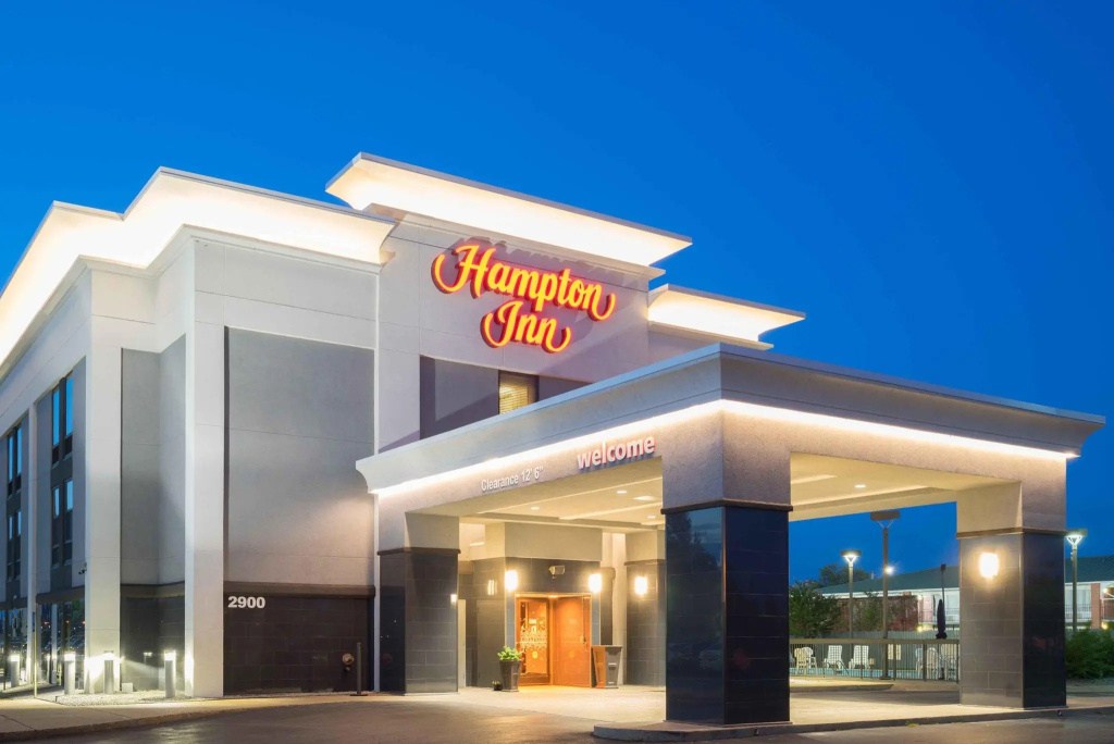 photo 1 of Hampton Inn Jonesboro