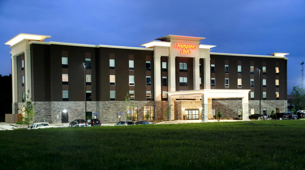 photo 1 of Hampton Inn Lebanon