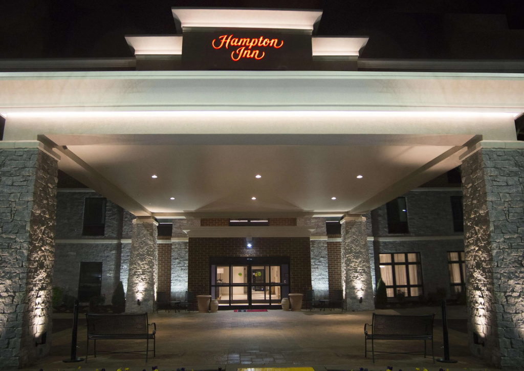 photo 1 of Hampton Inn Lexington Medical Center