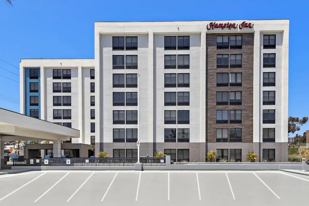 photo 1 of Hampton Inn Los Angeles International Airport